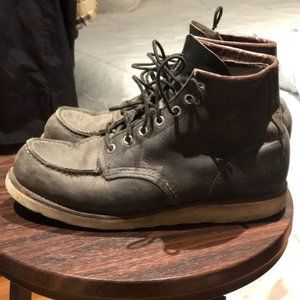 Red Wing boots Mens size 8.5 US width D